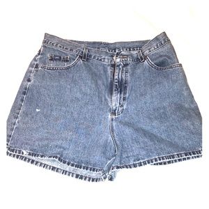 Lee blue jean shorts ladies size 18 medium
